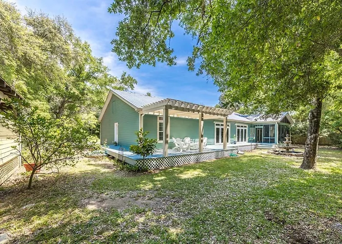 Holiday home 4br House-pets-yard-bay Access *