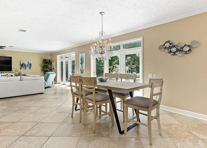 4br House-pets-yard-bay Access