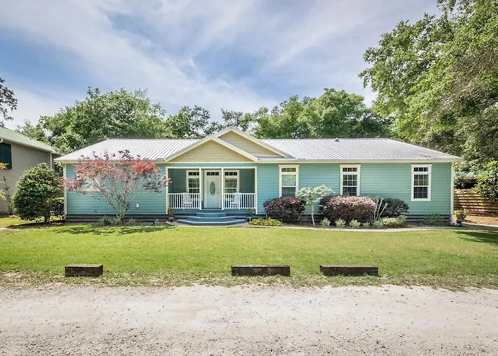 Holiday home 4br House-pets-yard-bay Access